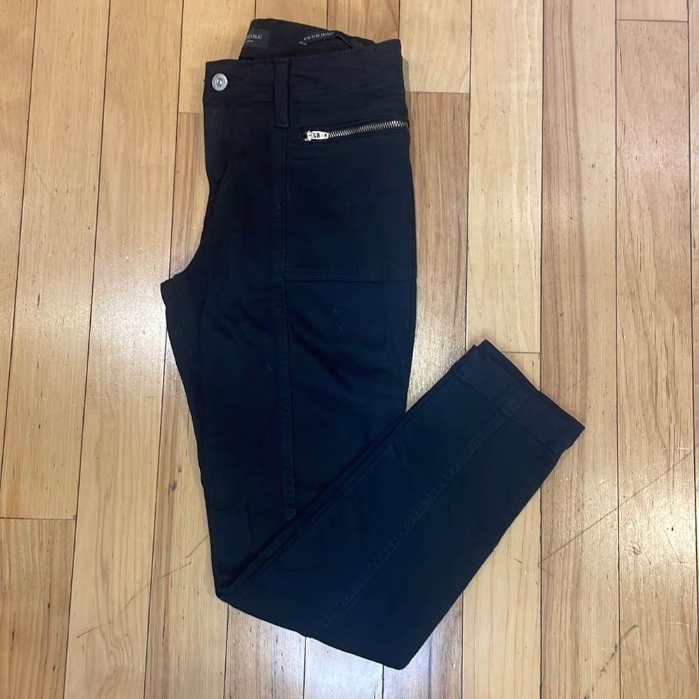 Banana Republic Black Skinny jeans